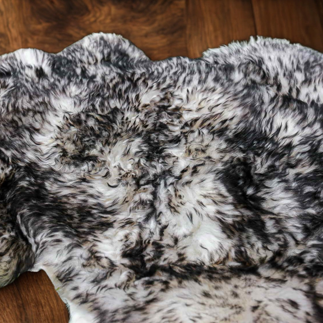 Real vs. Faux: The Guide to Authentic Sheepskin
