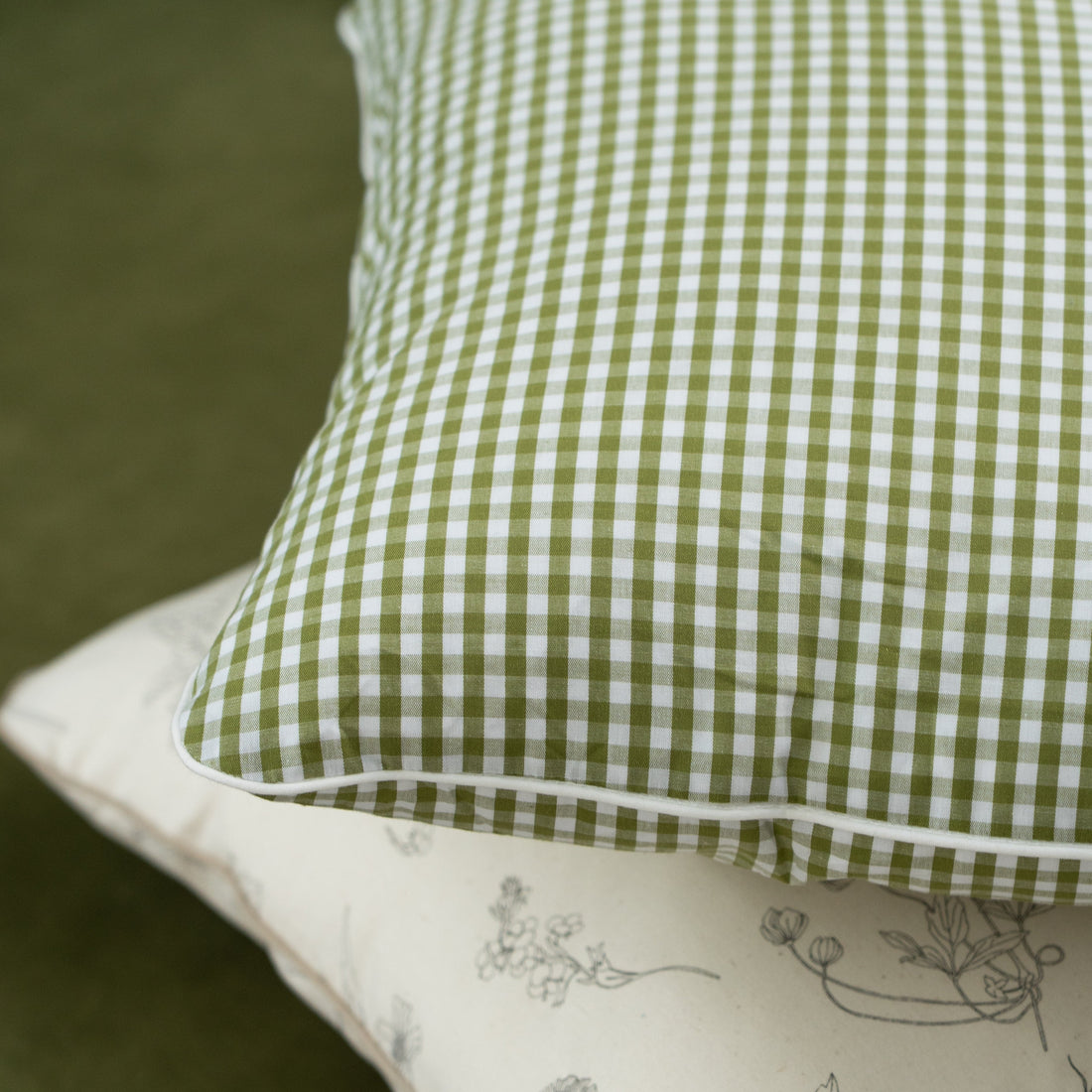 The Grandmillennial Evolution: Why Chintz and Check are Back for 2026