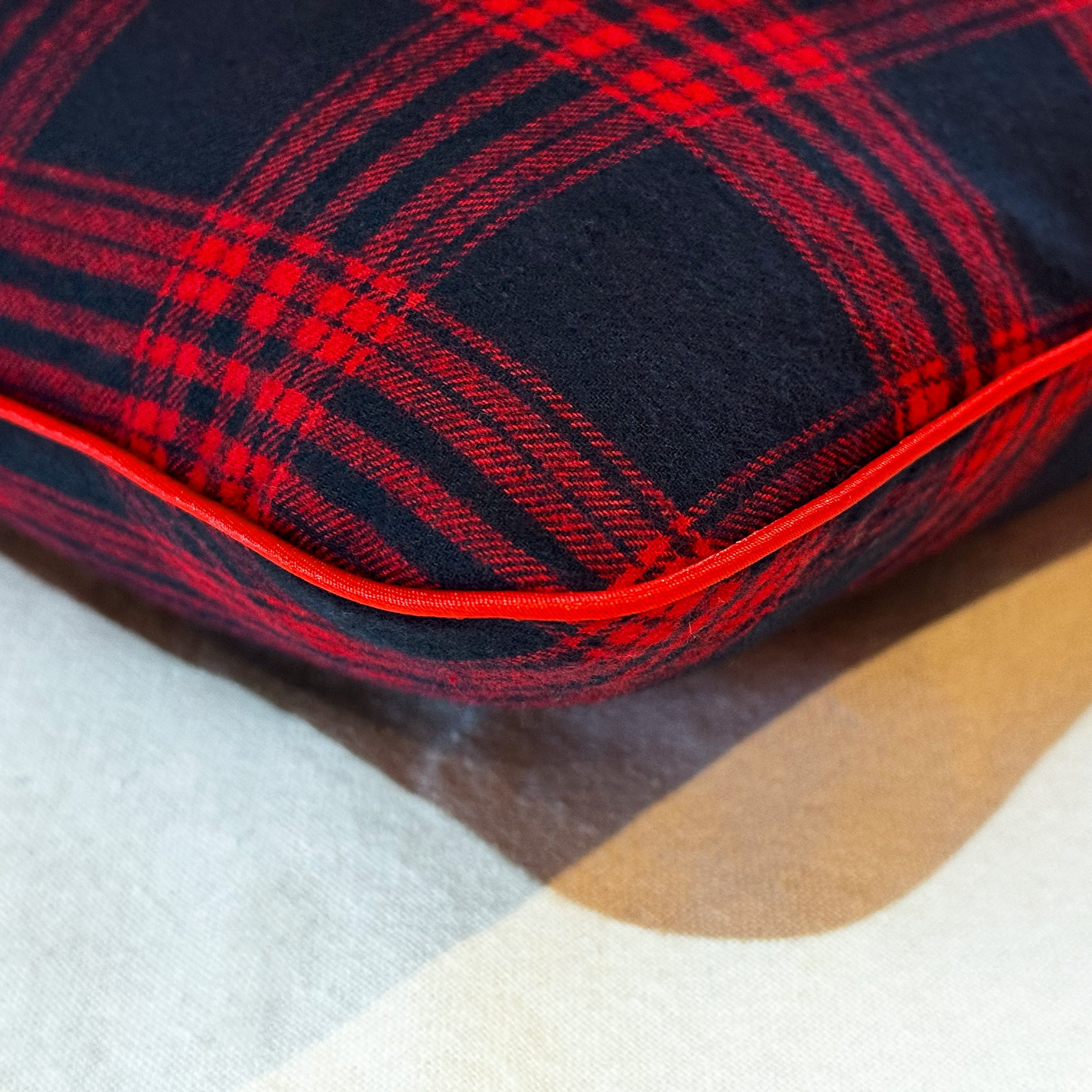 Liisi Cushion