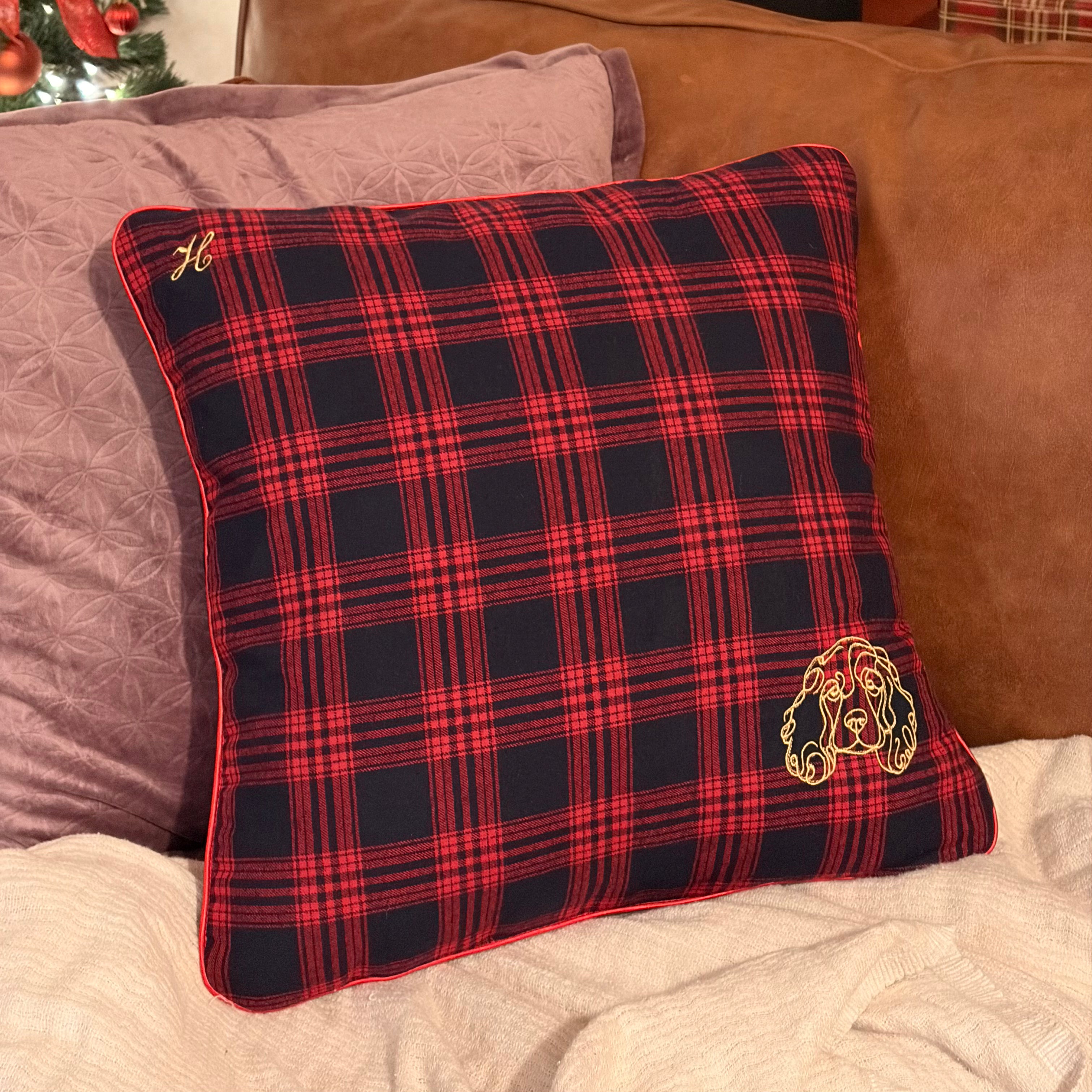 spaniel cushion setting